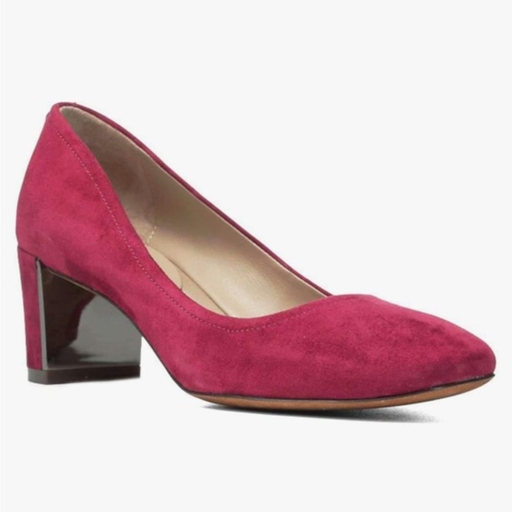 Donald J Pliner magenta suede black heel 7M